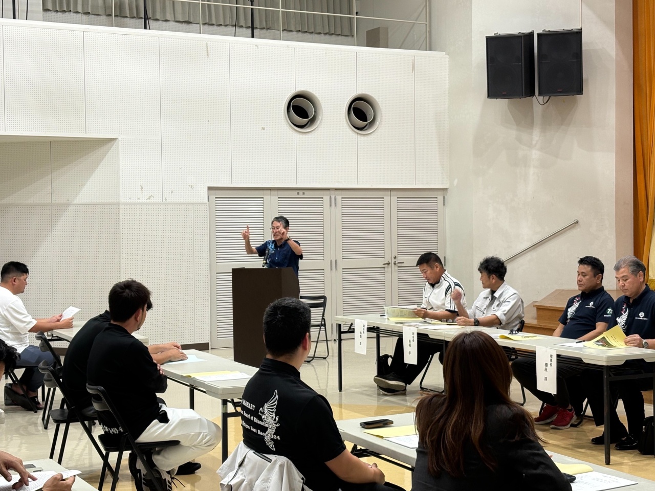 来賓挨拶（知花優教育長）